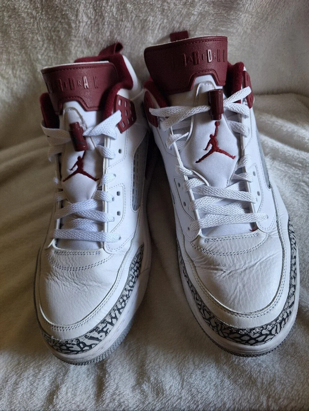 Jordan Spizike Low White Team Red Elephant Print Men's 13 EUC VERY CLEAN